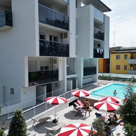 400m With Pool * Bibione