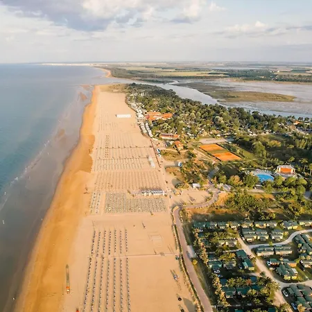 400m With Pool * Bibione